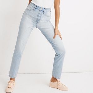 NWT. Madewell. Curvy perfect vintage jeans
